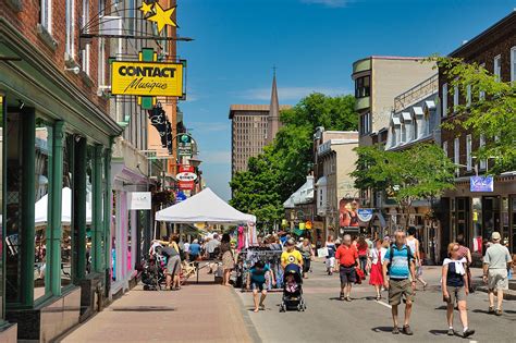 10 Best Places to Go Shopping in Quebec City - Where to Shop in Quebec ...