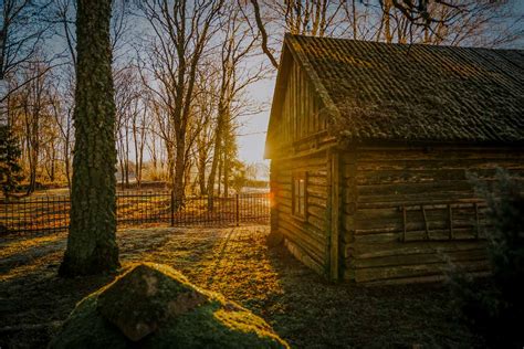 13 Best Cabin Rentals in West Virginia: Country Road + New River Gorge