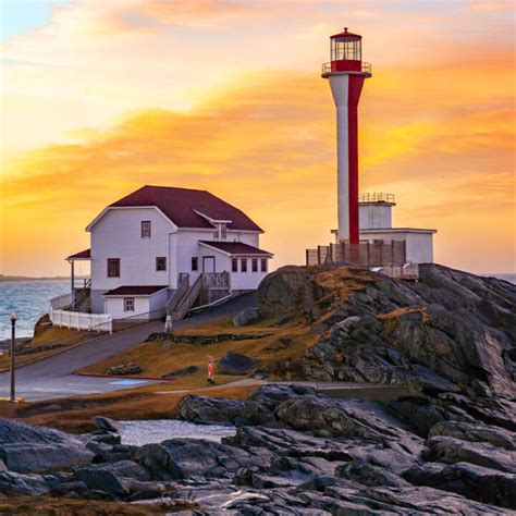 Lighthouses and Landscapes: Exploring the Beauty of Southwestern Nova ...