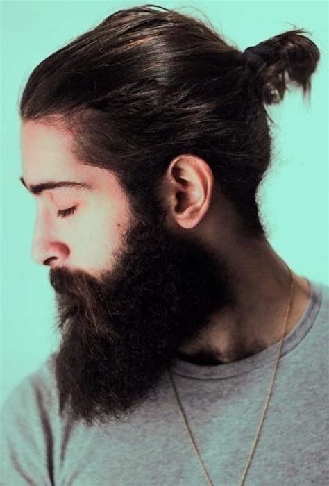 Ponytail Hairstyle- 16 Hot Beard Looks suiting the Ponytail hairstyle