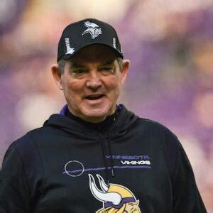 Mike Zimmer Bio, Age, Wife, Daughter, Eye, Salary, Contract, Net Worth ...