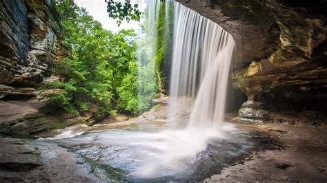 Finding the Lodge in the heart of Starved Rock State Park. - tdg agency