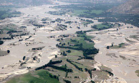 Flash floods leave over 100 people dead in Afghanistan - The Khaama ...