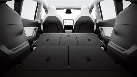 Tesla Model Y third-row seats offer 6 inches of legroom Tesla Model Y_rear seats-2 - Paul Tan's ...