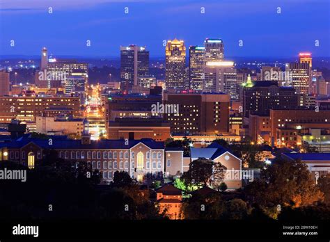 Birmingham skyline night hi-res stock photography and images - Alamy