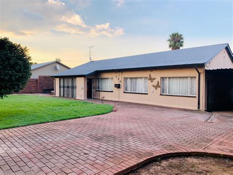 3 Bedroom House for Sale in Silverton | Pretoria - South Africa | IA0003271593 | ImmoAfrica.net