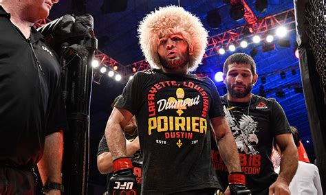 Khabib Nurmagomedov nets $100k for Dustin Poirier’s UFC 242 fight gear