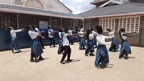 Huyu Ni Nani - St. Joseph's Choir Kendu Bay Parish: Song Lyrics, Music ...