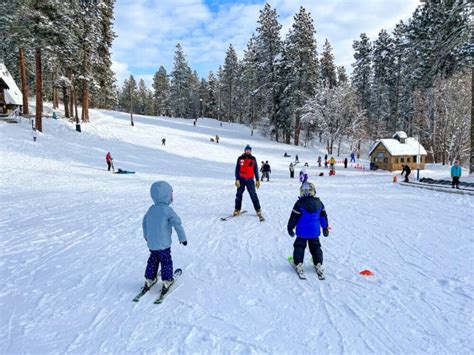 Winter Vacation In Leavenworth: Everything You Need To Know • That Sounds Awesome