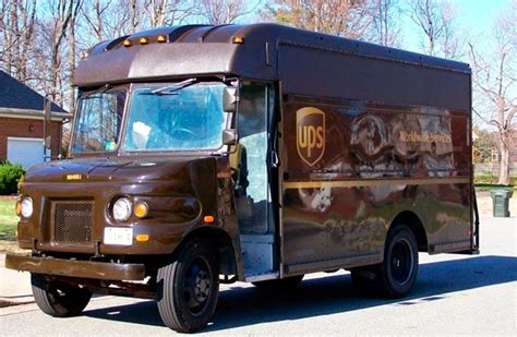 Del estilo masón al estilo masivo y... ¿por qué los camiones de UPS ...