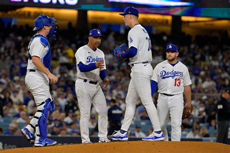 The Dodgers need to avoid pitching pitfalls to prevent another short ...