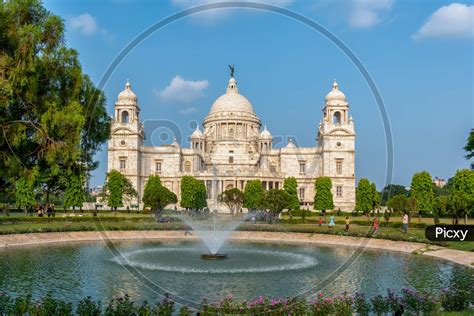 Image of View Of Victoria Memorial Kolkata With Vibrant Moody Sky In The Background. Victoria ...