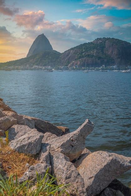 Premium Photo | Sugarloaf mountain in rio de janeiro