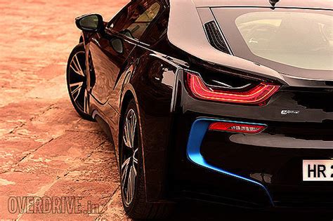 BMW i8 hybrid sportscar road test review - Overdrive