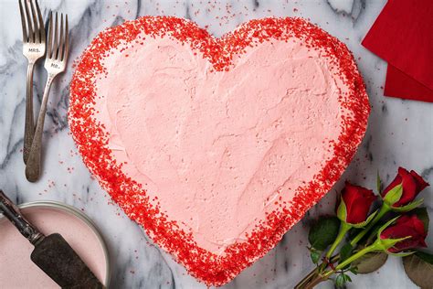 Make a Heart-Shaped Valentine's Day Cake, No Special Pan Needed | Recipe | Valentine cake, Easy ...