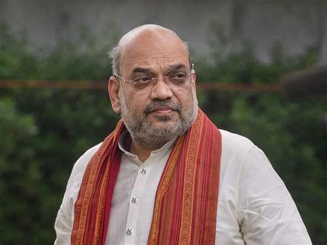 Amit Shah Stops Home Minister From Giving Long Speech!