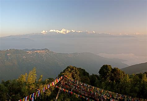 Best Places to Visit in Darjeeling | Popular Things to Do, Tourist Places & Attractions