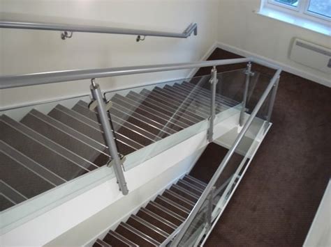 Key benefits of having Stainless Steel Balustrades - Construction Blog