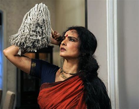 Iconic diva Rekha becomes Super Nani - Rediff.com movies