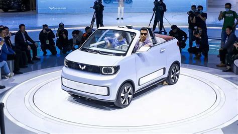 2021 Auto Shanghai: Wuling Hong Guang MINI EV Cabrio