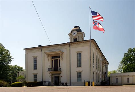 Monroe County Courthouse - a photo on Flickriver