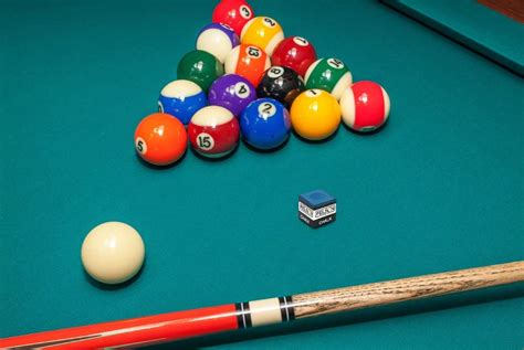 Best Pool Cue Chalk [2022] Top Chalks for Pool Cues Sticks [Reviews]