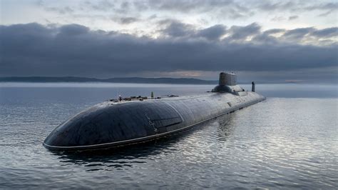 Russian Typhoon class submarine Dmitriy Donskoi (TK-208) [3000 × 1685] : WarshipPorn