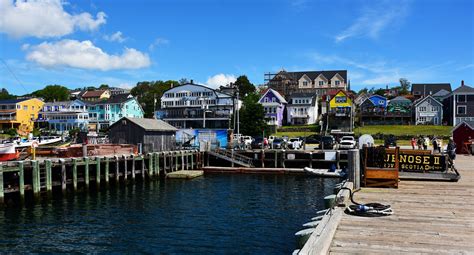 Lunenburg | Lunenburg/Nova Scotia Waterfront | Reinhard Zinabold | Flickr