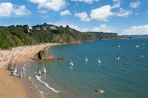 Tenby North Beach on Race Day | Pembrokeshire Moments