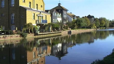 WARE,HERTS RIVERSIDE WALK 301013 - YouTube