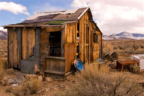 Desert Abandoned Home stock photo. Image of vintage, wrecked - 4968976