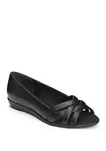 Women's Flats & Flat Shoes for Women | belk