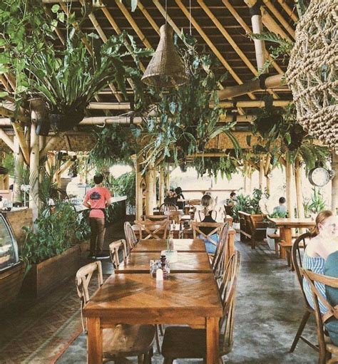 Shelter Cafe Seminyak Bali Indonesia Vegan Vegetarian - Feed the Lion