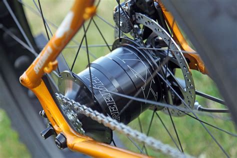 The New 2016 Rohloff Thru Axle Rear Hub and Upgrades - CyclingAbout.com