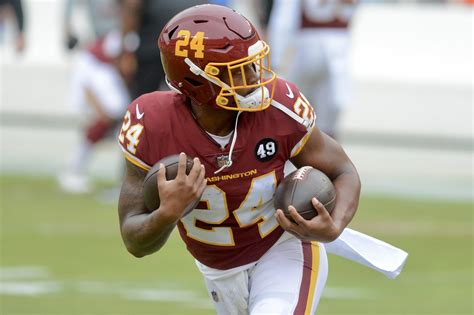 Washington RB Antonio Gibson misses practice with shoulder injury - DC ...