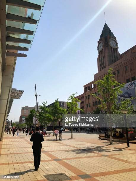 528 Wangfujing Shopping Street Stock Photos, High-Res Pictures, and Images - Getty Images