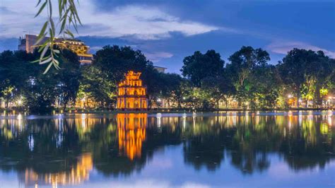 Hoan Kiem Lake – Hanoi | Vietnam's Best Travel Experiences