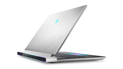 Alienware x16 - IGN