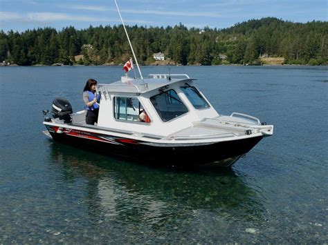 hardtop fishing boats | Aluminum fishing boats, Aluminum boat, Fishing ...