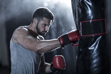 How To Punch a Punching Bag, Properly! - Boxing Ready