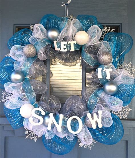 Let It Snow Wreath | Christmas wreaths, Holiday wreaths, Winter wreath