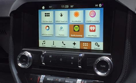 Ford Favours SYNC over Apple's CarPlay - CarPlay Life - Apple CarPlay ...