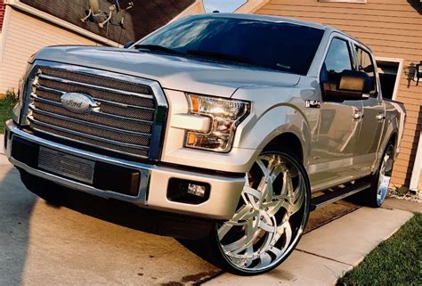 Fitment Perfect 2016 FORD F-150 30x10 Custom Wheels - Big Rims - Custom Wheels