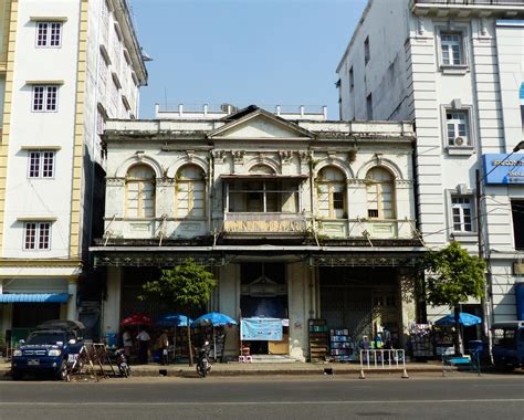 Yangon - Colonial building - Travel Badger