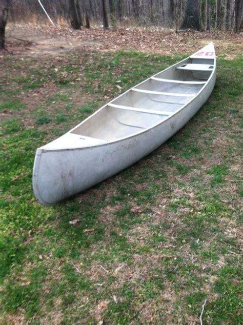 Aluminum Canoe for sale from United States