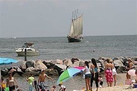 Yorktown Beach (VA): 2017 Reviews - Top Tips Before You Go - TripAdvisor