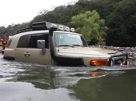 Snorkel en un 4x4 - Autocosmos.com