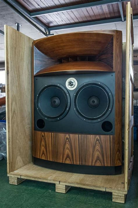 More … | Audio design, Pro audio speakers, Diy speakers