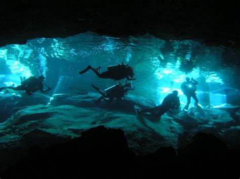 Cenote Diving Cancun