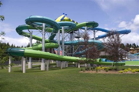 AquaTube Giant Water Slide from WhiteWater